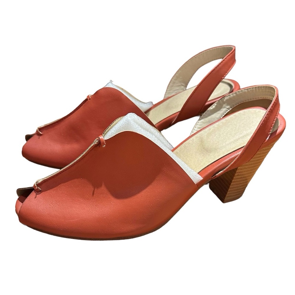 Women’s Orange Sandals (Size 39)